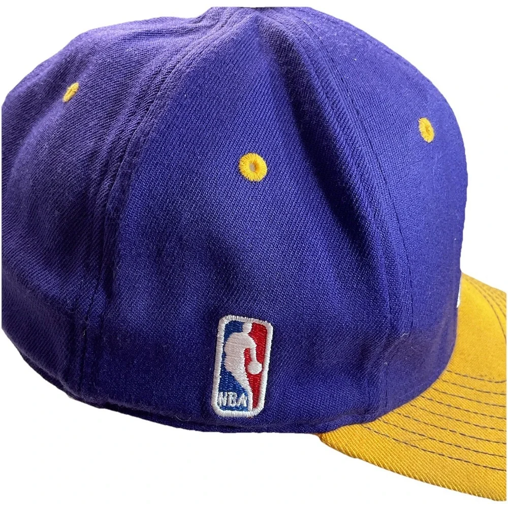 Vintage Los Angeles Lakers Adidas Fitted Hat-‎ Purple/Gold- S/M